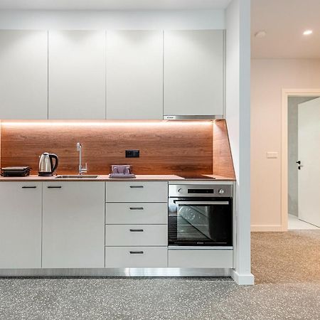 Phaedrus Living: Luxury Flat Panormou Lägenhet Aten Exteriör bild