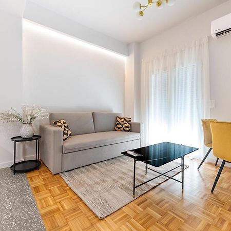 Phaedrus Living: Luxury Flat Panormou Lägenhet Aten Exteriör bild
